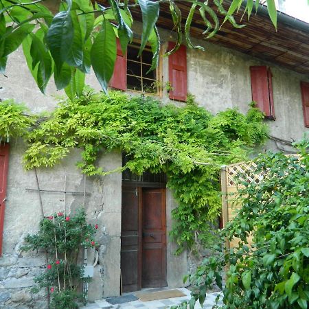 Gite De L'Ecole Barby Exteriör bild